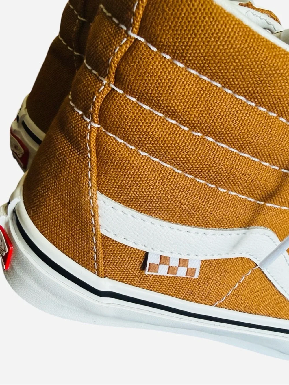 Vans Sk8-Hi Pop Cush comfort Skateboarding High Top Sneakers in Mustard size 6.5